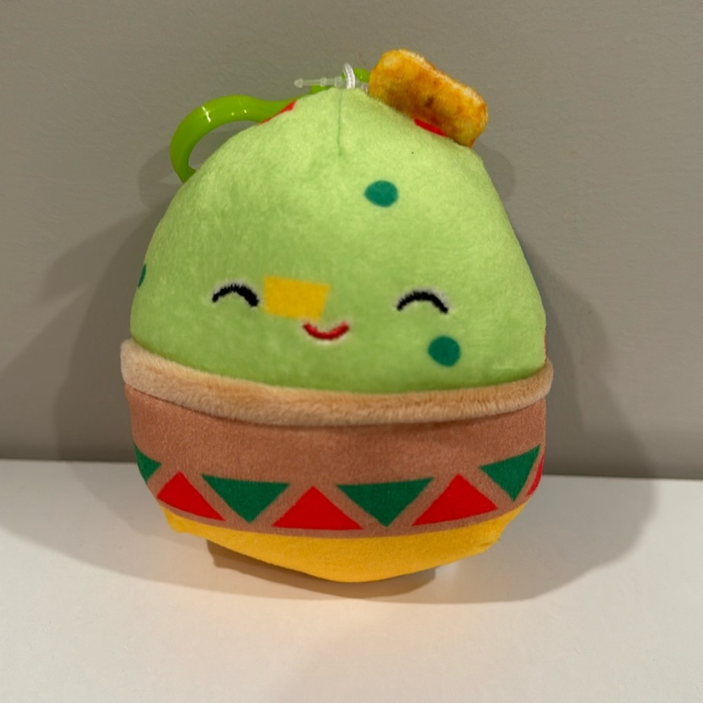 Squishmallow Gideon the Guacamole clip NWT